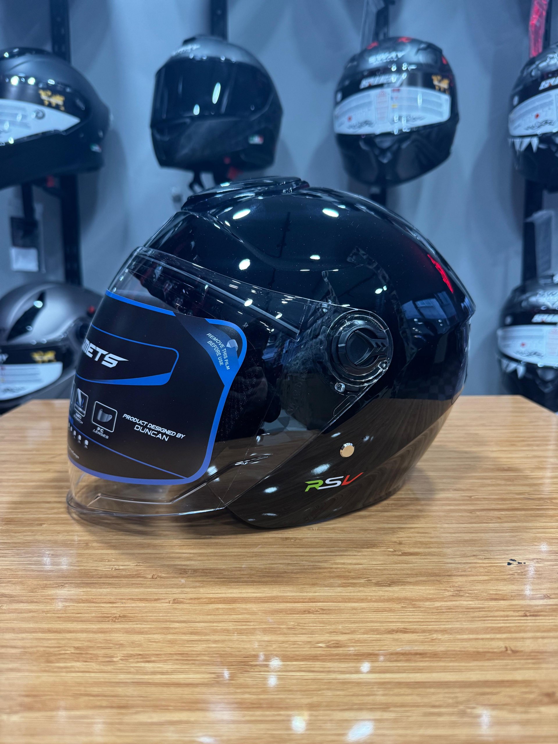 RSV YARIM KASK PİANO BLACK